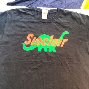 Sinclair Dino tee shirt